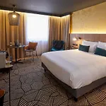 Mercure Centre Gare 4* אראס