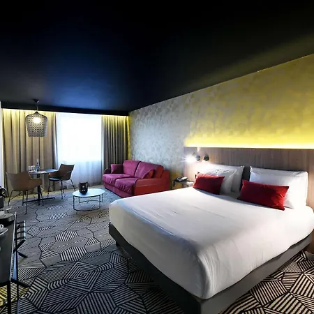 Mercure Centre Gare Отель 4*