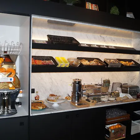 מלון Mercure Centre Gare אראס