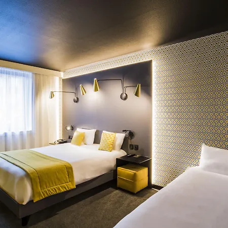 Mercure Centre Gare Hotel 4*