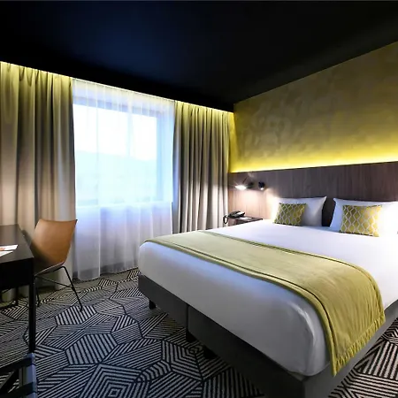 מלון Mercure Centre Gare אראס