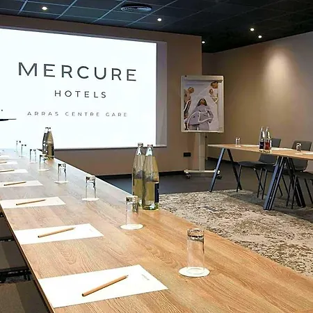 Отель Mercure Centre Gare 4*