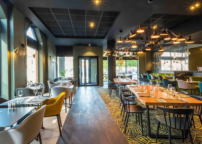 Mercure Centre Gare Hotel 4*