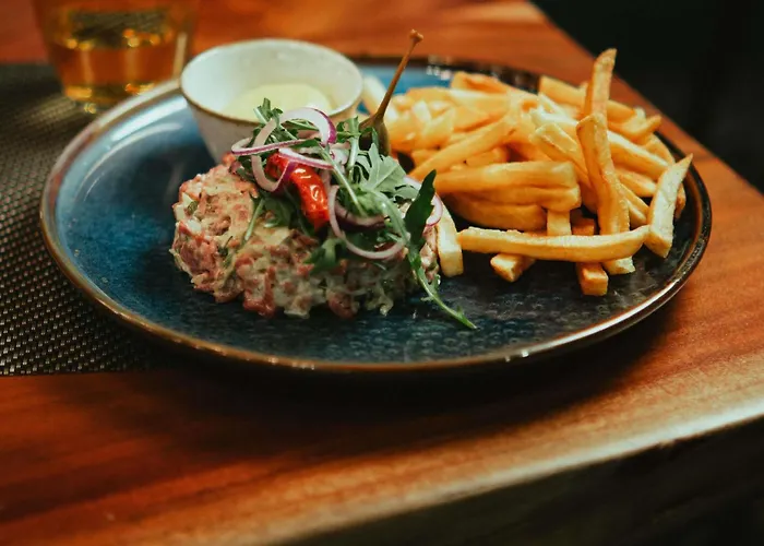 Mercure Centre Gare Hotell 4*