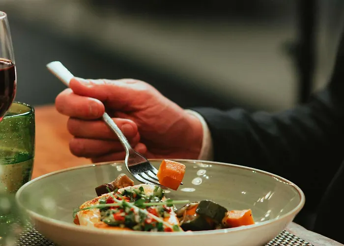 Mercure Centre Gare Hotell 4*